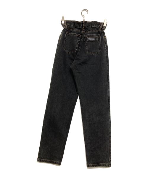 MIU MIU（ミュウミュウ）MIU MIU (ミュウミュウ) ウエストギャザーテーパードデニム ブラック サイズ:25の古着・服飾アイテム