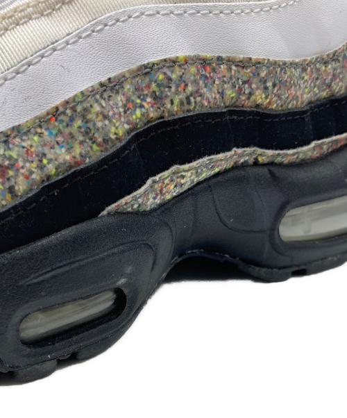 NIKE（ナイキ）NIKE (ナイキ) WMNS AIR MAX 95 SE ホワイト サイズ:US9の古着・服飾アイテム