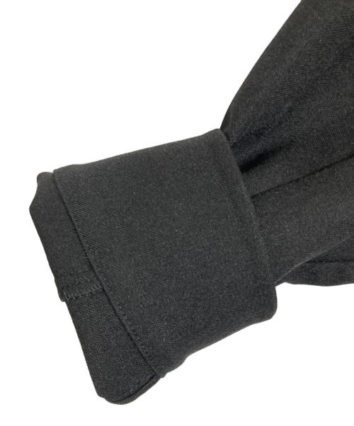 WHITE MOUNTAINEERING（ホワイトマウンテ二アニング）WHITE MOUNTAINEERING (ホワイトマウンテ二アニング) BLACK LAYER KNOWLEDG バンドカラーシャツ ブラック サイズ:2の古着・服飾アイテム