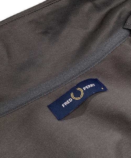 FRED PERRY（フレッドペリー）FRED PERRY (フレッドペリー) トラックジャケット グレー サイズ:Mの古着・服飾アイテム