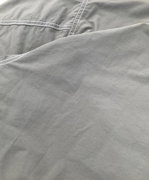 TIGHTBOOTH PRODUCTION（タイトブースプロダクション）TIGHTBOOTH PRODUCTION (タイトブースプロダクション) CHAOS FISHING CLUB (カオスフィッシングクラブ) アノラックプルオーバー オリーブ サイズ:Mの古着・服飾アイテム