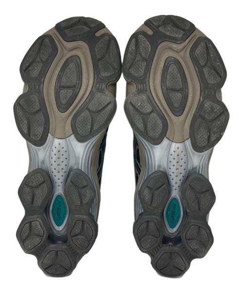 asics（アシックス）asics (アシックス) Gel kinetic fluentスニーカー ブラック×グリーン サイズ:US8.5の古着・服飾アイテム