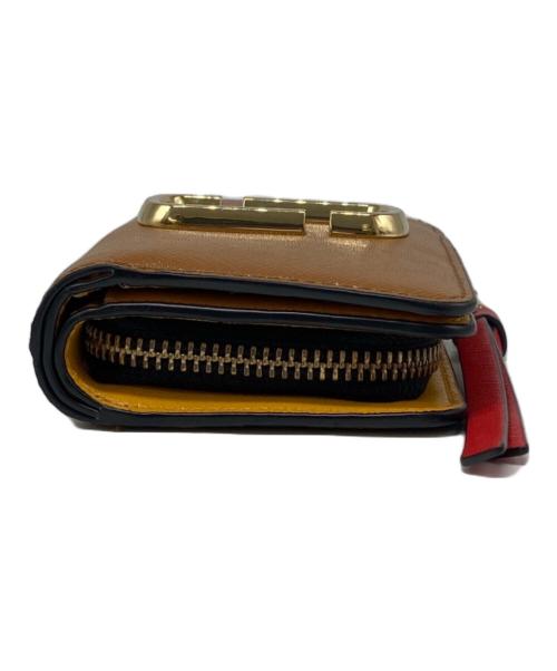 MARC JACOBS（マークジェイコブス）MARC JACOBS (マークジェイコブス) ザ スナップショット コンパクト ウォレット イエロー×ベージュ サイズ:不明の古着・服飾アイテム