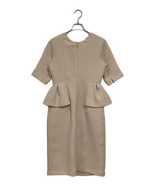 CELFORD（セルフォード）CELFORD (セルフォード) ドレスラボペプラムタイトワンピース ベージュ サイズ:38の古着・服飾アイテム