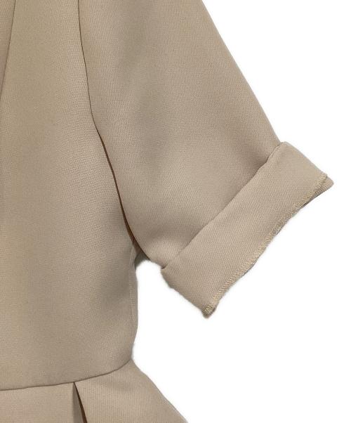 CELFORD（セルフォード）CELFORD (セルフォード) ドレスラボペプラムタイトワンピース ベージュ サイズ:38の古着・服飾アイテム