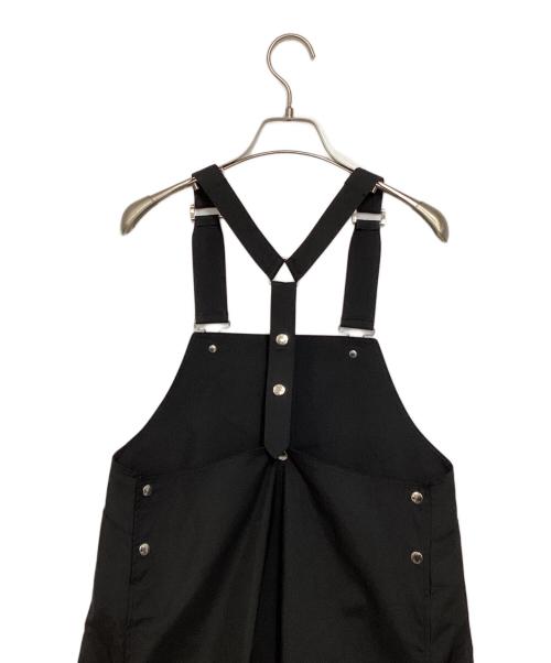 THE RERACS（ザ リラクス）THE RERACS (ザ リラクス) シンセティックレザーエプロンドワンピース ブラック サイズ:36の古着・服飾アイテム
