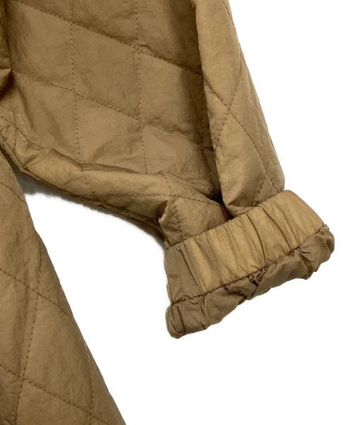 BEARDSLEY（ビアズリー）BEARDSLEY (ビアズリー) バルーン袖キルトコート ブラウン サイズ: Freeの古着・服飾アイテム