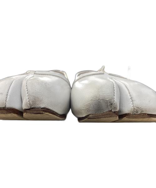 Maison Margiela 22（メゾンマルジェラ）Maison Margiela 22 (メゾンマルジェラ 22) tabi バレエシューズ ホワイト サイズ:36の古着・服飾アイテム