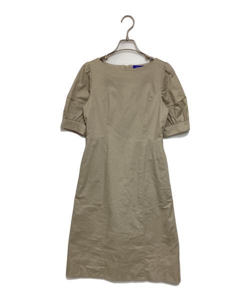 BLUE LABEL CRESTBRIDGE（ブルーレーベルクレストブリッジ）BLUE LABEL CRESTBRIDGE (ブルーレーベルクレストブリッジ) ライトスラブシャンブレーボリュームスリーブドレス ベージュ サイズ:36の古着・服飾アイテム