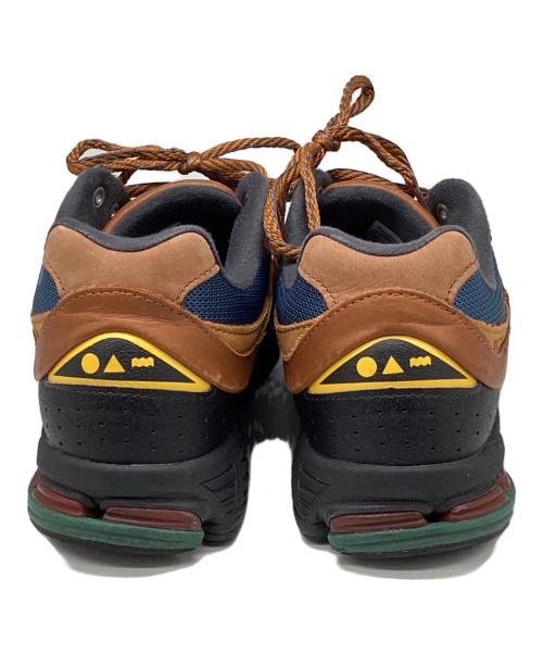 NEW BALANCE（ニューバランス）NEW BALANCE (ニューバランス) 2002R ローカットスニーカー ブラウン サイズ:27cmの古着・服飾アイテム