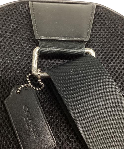 COACH（コーチ）COACH (コーチ) ボディーバッグ ブラックの古着・服飾アイテム