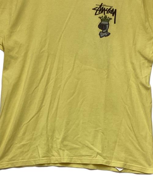 stussy（ステューシー）stussy (ステューシー) KNOWLEDGE IS KING Tee イエロー サイズ:Mの古着・服飾アイテム