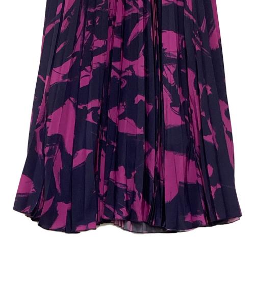 sheller（シェリエ）sheller (シェリエ) ペイントプリーツミディスカート ネイビー×ピンク サイズ:Mの古着・服飾アイテム