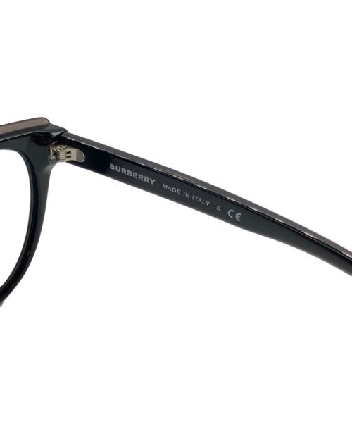 BURBERRY（バーバリー）BURBERRY (バーバリー) ウェリントン サングラス ブラック サイズ:SIZE 54□20-145の古着・服飾アイテム