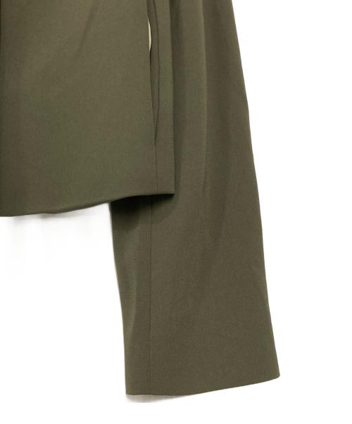 theory（セオリー）theory (セオリー) クロップドダブルジャケット オリーブの古着・服飾アイテム