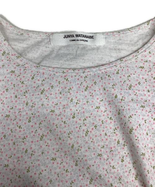 JUNYA WATANABE COMME des GARCONS（(ジュンヤワタナベ コムデギャルソン）JUNYA WATANABE COMME des GARCONS ((ジュンヤワタナベ コムデギャルソン) 小花柄サイドベルトテープデザインカットソー ホワイト×ピンク サイズ:表記無しの古着・服飾アイテム