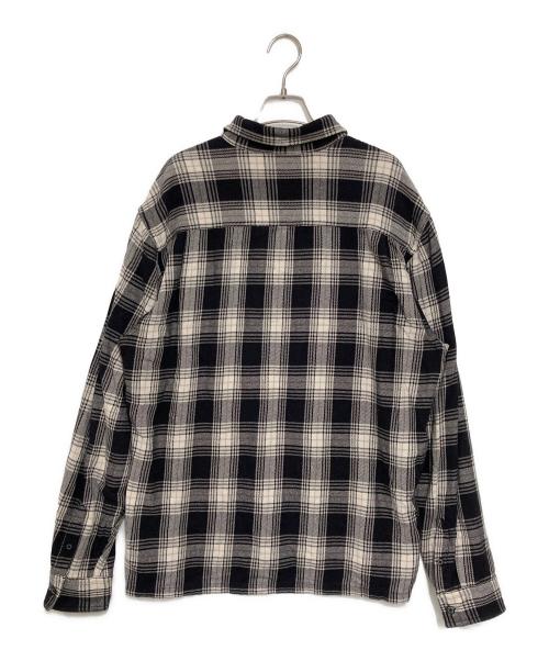 stussy（ステューシー）stussy (ステューシー) チェックシャツ ホワイト×ブラック サイズ:Lの古着・服飾アイテム