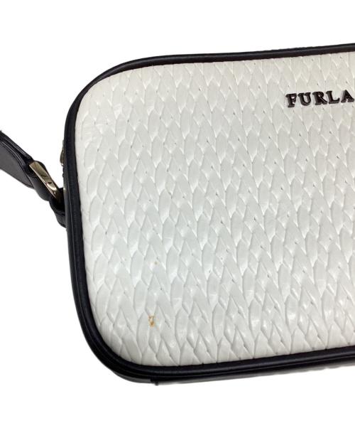 FURLA（フルラ）FURLA (フルラ) リリークロスボディカメラバッグ ホワイトの古着・服飾アイテム