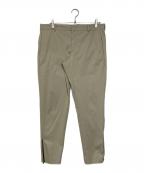 PT TORINOピーティートリノ）の古着「スーパーストレッチナイロンテーパードパンツ」｜ベージュ