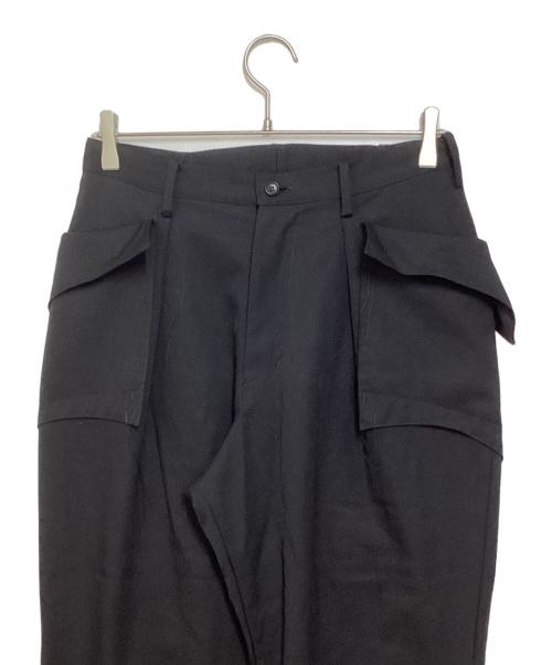 sulvam（サルバム）sulvam (サルバム) ストレートスラックス ブラック サイズ:Sの古着・服飾アイテム