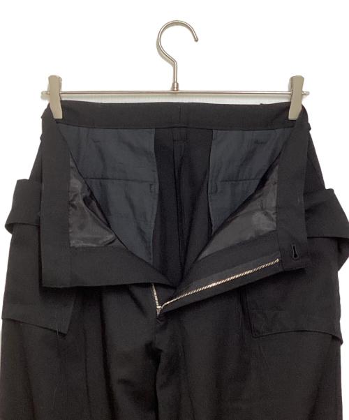 sulvam（サルバム）sulvam (サルバム) ストレートスラックス ブラック サイズ:Sの古着・服飾アイテム