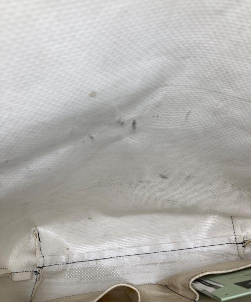 FREITAG（フライターグ）FREITAG (フライターグ) ショルダーバッグ ホワイト×ブラックの古着・服飾アイテム