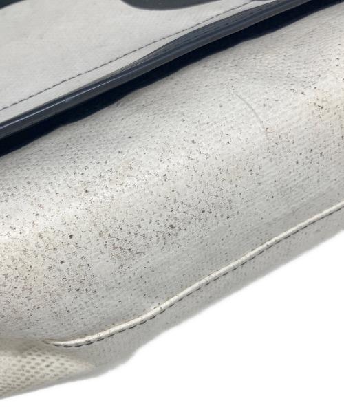 FREITAG（フライターグ）FREITAG (フライターグ) ショルダーバッグ ホワイト×ブラックの古着・服飾アイテム