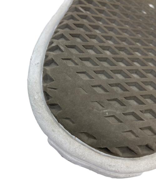 Maison MIHARA YASUHIRO（メゾン ミハラ ヤスヒロ）Maison MIHARA YASUHIRO (メゾン ミハラ ヤスヒロ) PETERSON ローカットキャンバススニーカー ブラック×ホワイト サイズ:43の古着・服飾アイテム