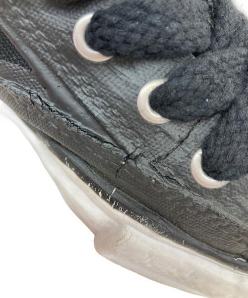 Maison MIHARA YASUHIRO（メゾン ミハラ ヤスヒロ）Maison MIHARA YASUHIRO (メゾン ミハラ ヤスヒロ) PETERSON ローカットキャンバススニーカー ブラック×ホワイト サイズ:43の古着・服飾アイテム