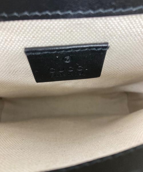 GUCCI（グッチ）GUCCI (グッチ) GGエンボスウエストバッグ ブラックの古着・服飾アイテム