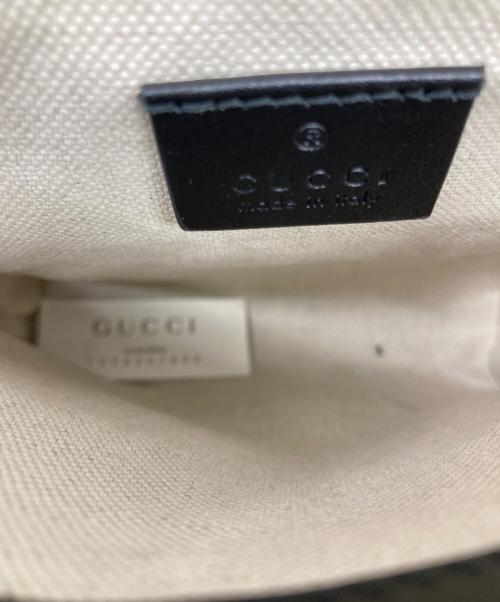 GUCCI（グッチ）GUCCI (グッチ) GGエンボスウエストバッグ ブラックの古着・服飾アイテム
