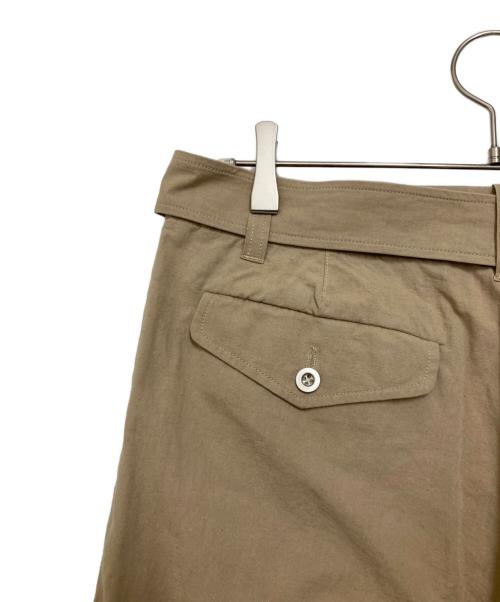 Ets MATERIAUX（マテリオ）Ets MATERIAUX (マテリオ) Belted Pants カーキ サイズ:34の古着・服飾アイテム