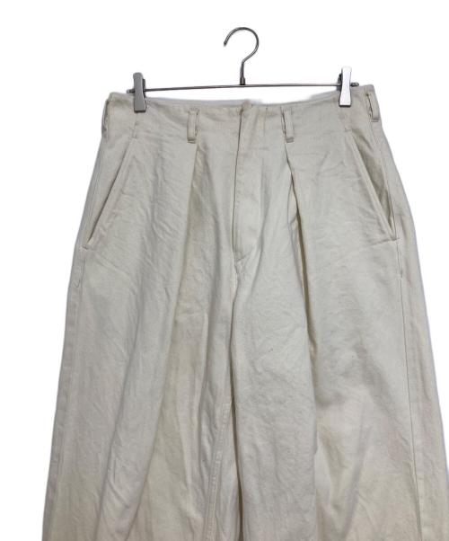 saby（サバイ）saby (サバイ) HEVY OZ TUCK BAGGY（ヘビーオズタックバギー） アイボリー サイズ:3(L)の古着・服飾アイテム