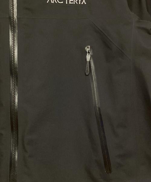 ARC'TERYX（アークテリクス）ARC'TERYX (アークテリクス) Beta Jacket ブラック サイズ:Sの古着・服飾アイテム