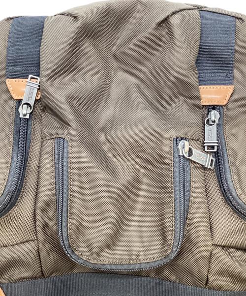 TUMI（トゥミ）TUMI (トゥミ) バックパック ブラウンの古着・服飾アイテム