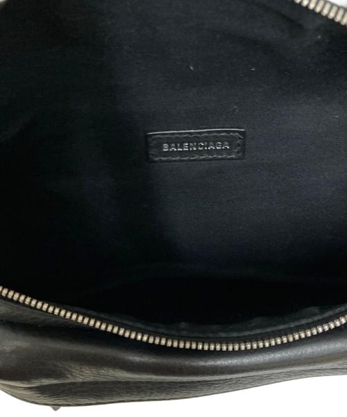 BALENCIAGA（バレンシアガ）BALENCIAGA (バレンシアガ) エブリデイ ボディバッグ ブラックの古着・服飾アイテム