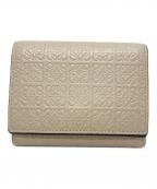 LOEWEロエベ）の古着「3つ折り財布」｜ベージュ