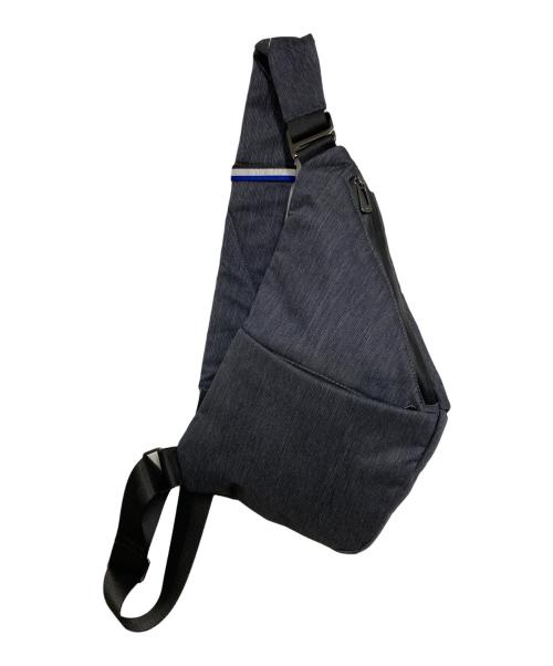 urbanature（アーバンネイチャー）urbanature (アーバンネイチャー) ボディーバッグ ネイビーの古着・服飾アイテム