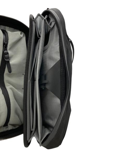 BLACK EMBER（ブラックエンバー）BLACK EMBER (ブラックエンバー) tech kit slling TKS ブラックの古着・服飾アイテム