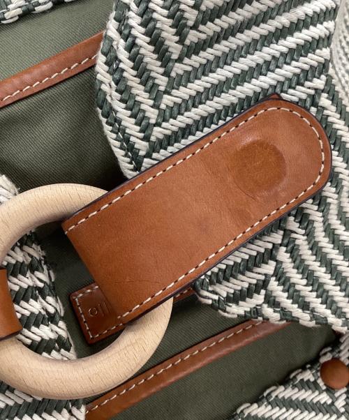 mica della valle（ミカ デラ ヴァッレ）mica della valle (ミカ デラ ヴァッレ) マルチウェイショルダーバッグ アイボリー×グリーンの古着・服飾アイテム