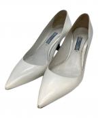 PRADAプラダ）の古着「ポインテッドトゥパンプス」｜ホワイト