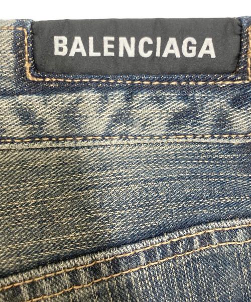 BALENCIAGA（バレンシアガ）BALENCIAGA (バレンシアガ) ウォッシュド加工ブーツカットデニムパンツ インディゴ サイズ:Mの古着・服飾アイテム