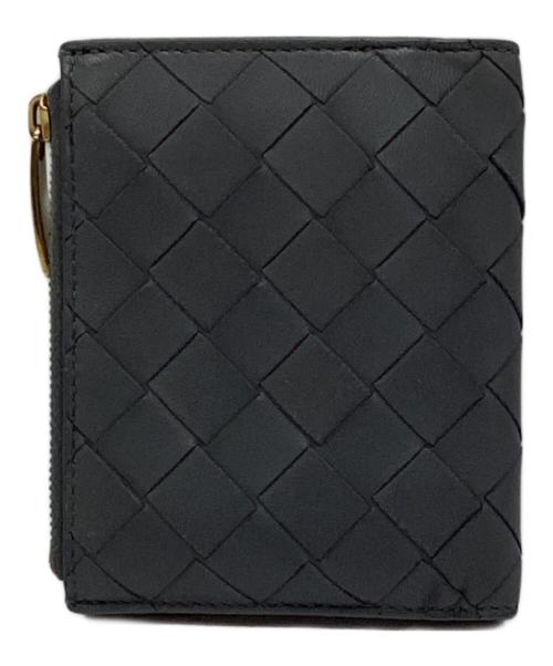 BOTTEGA VENETA（ボッテガベネタ）BOTTEGA VENETA (ボッテガベネタ) 2つ折り財布 グレーの古着・服飾アイテム