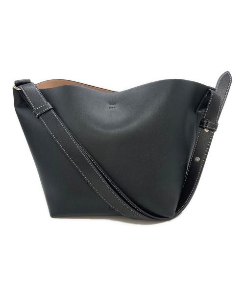 &MyuQ（アンドミューク）&MyuQ (アンドミューク) CARNA ショルダーバッグ ブラックの古着・服飾アイテム