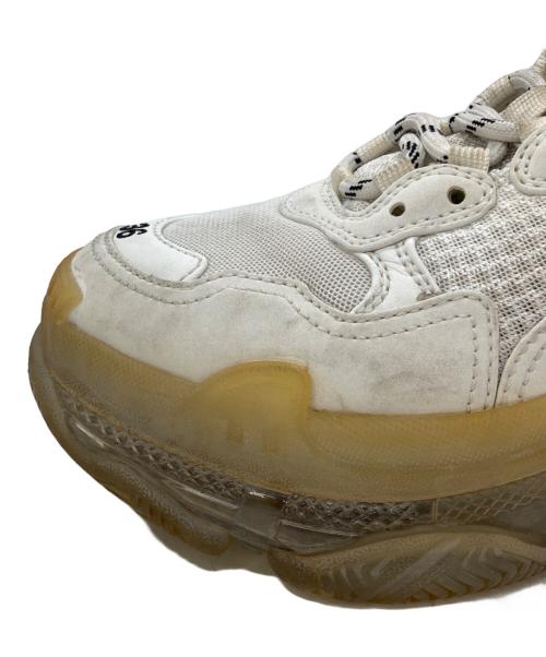 BALENCIAGA（バレンシアガ）BALENCIAGA (バレンシアガ) Triple S ホワイト×ベージュ サイズ:36の古着・服飾アイテム