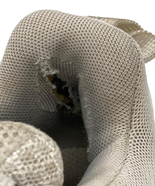 BALENCIAGA（バレンシアガ）BALENCIAGA (バレンシアガ) Triple S ホワイト×ベージュ サイズ:36の古着・服飾アイテム