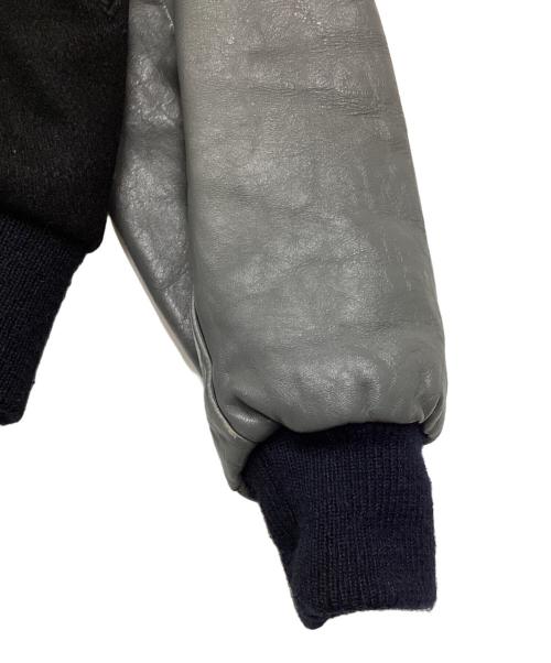 Flynntan（フランタン）Flynntan (フランタン) 襟付きスタジャン ブラック×グレー サイズ:40の古着・服飾アイテム