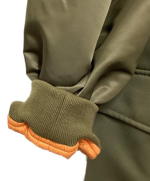 MAISON SPECIAL（メゾンスペシャル）MAISON SPECIAL (メゾンスペシャル) MA-1 Docking Prime-Over Chesterfield Puffer Coat カーキ サイズ:2の古着・服飾アイテム
