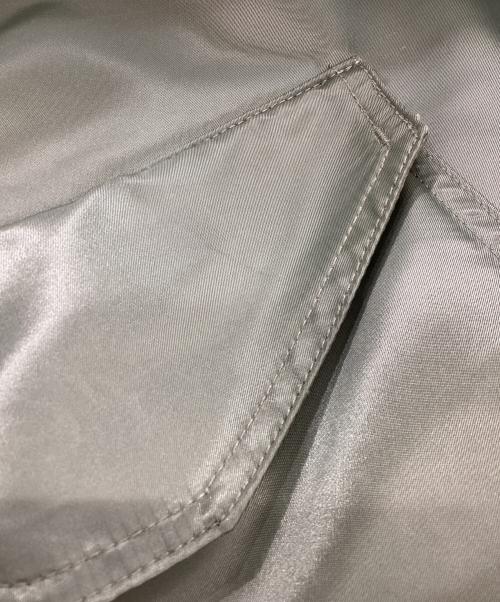 WILD THINGS（ワイルドシングス）WILD THINGS (ワイルドシングス) B:MING LIFE STORE by BEAMS (ビーミングライフストア バイ ビームス) 別注CWU-36P ジャケット カーキ サイズ:XLの古着・服飾アイテム