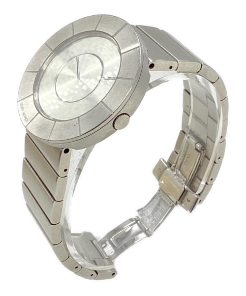 ISSEY MIYAKE（イッセイミヤケ）ISSEY MIYAKE (イッセイミヤケ) TOリストウォッチ シルバーの古着・服飾アイテム